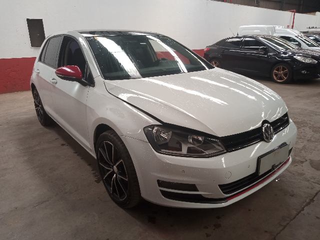  VOLKSWAGEN GOLF HIGHLINE AA  2014