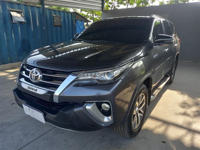 TOYOTA HILUX SWSRXA4FD 2017